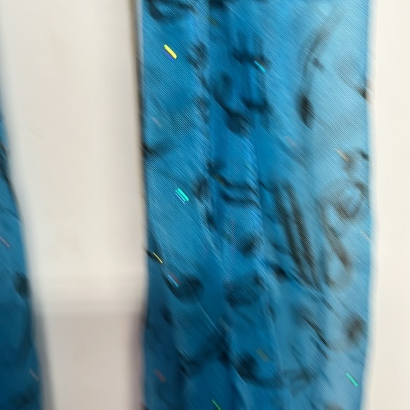 Scarf Musical Notes - Picture 3 of 6